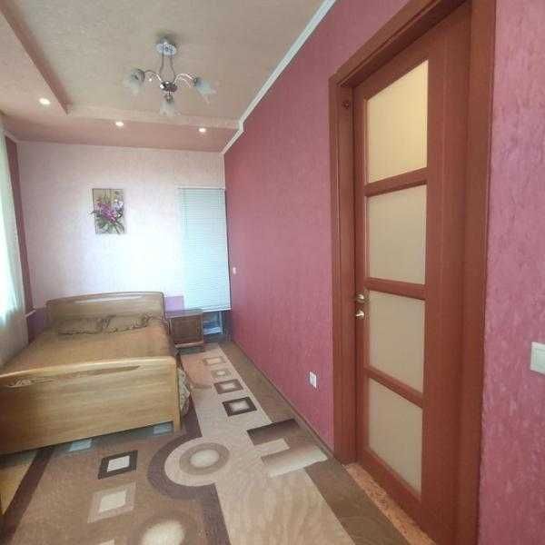 Продам 2 к. квартиру, р-н Одесской