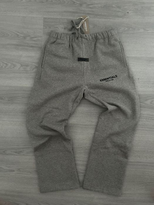Fato de Treino Essentials  Fear of God Cinzento Tamanho S ou M ou L tenho todos