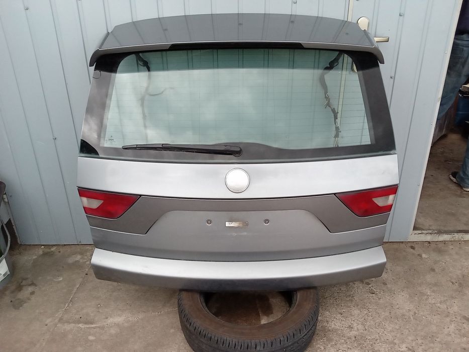Klapa bagażnika BMW X3 E83 lift Klapa bagażnika BMW 5 F11 kolor B90 Klapa bagażnika BMW E92 kolor A96