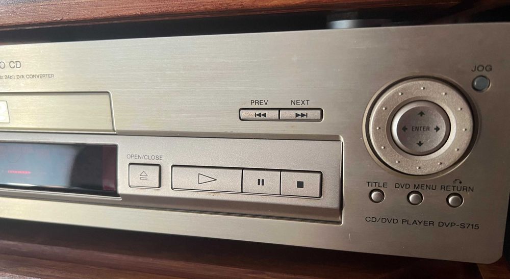 Sony dvp-s715 dvd cd player