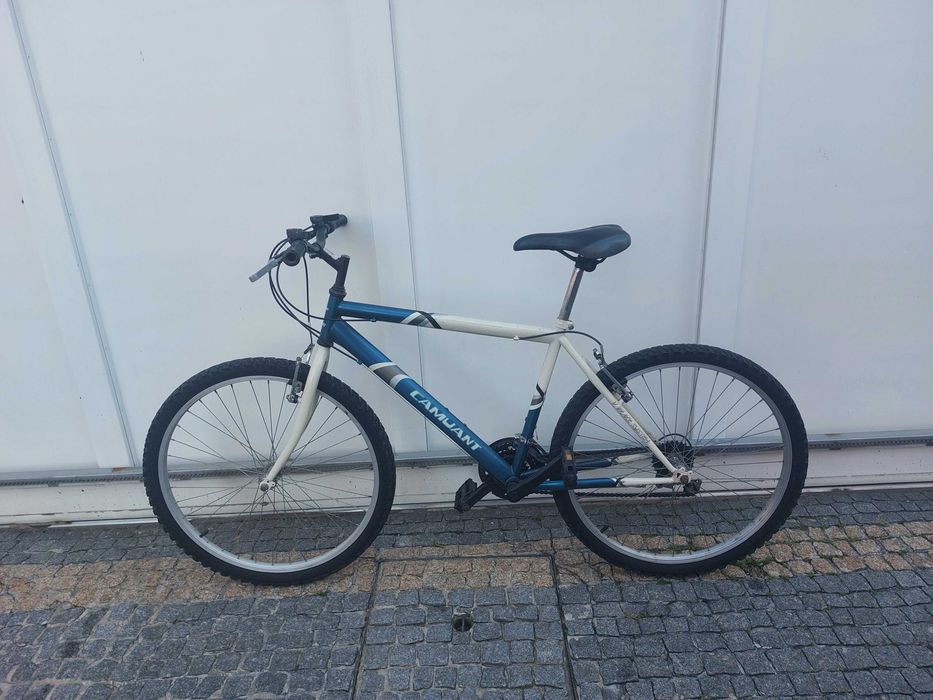 Bicicleta em bom estado