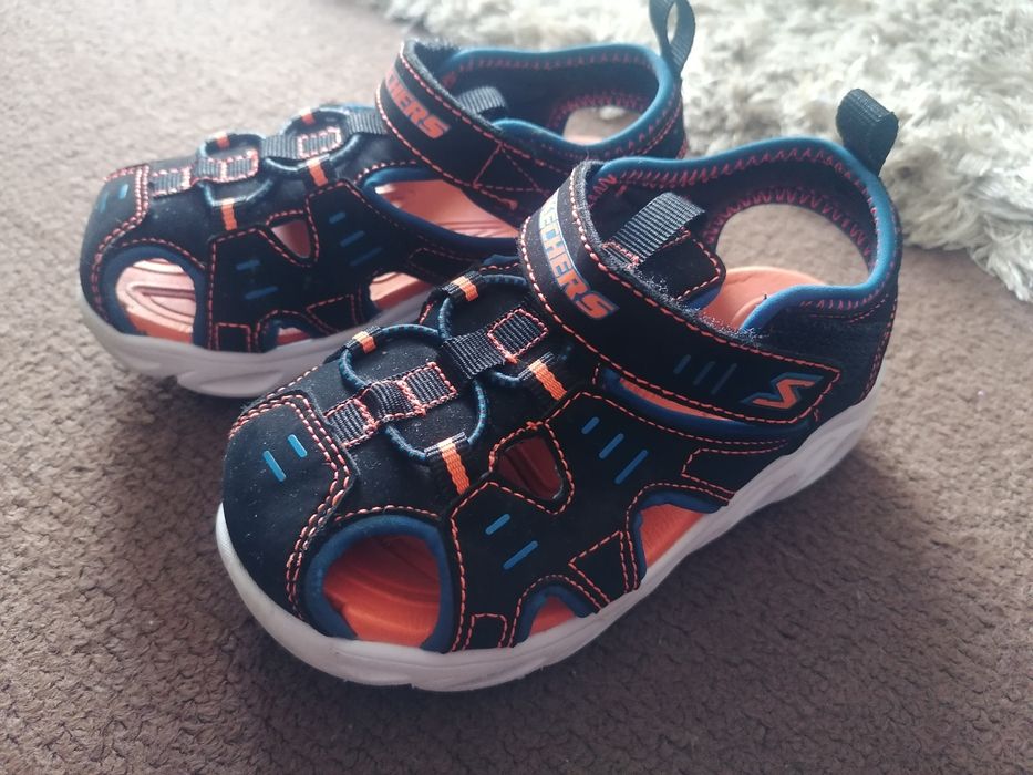 Sandalias Skechers 26