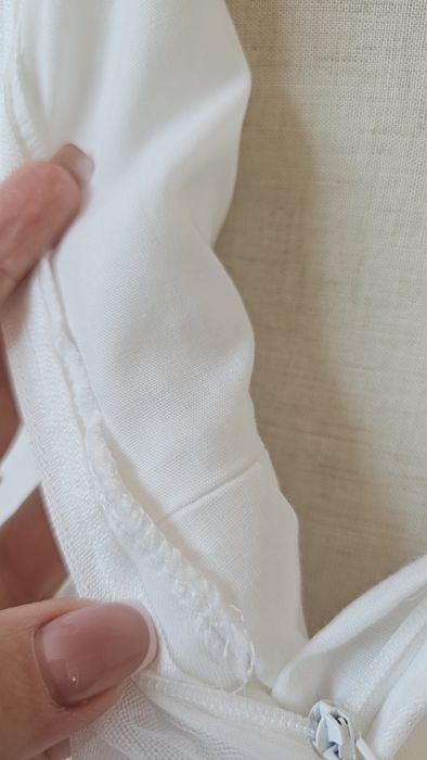 Дуже пишна дитяча біла сукня з перлинками на 4 5 6 7 8 9 10 на весілля