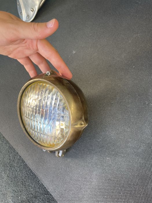 Farol / Farolim Custom em Latão (Brass) Vintage – Harley / Chopper / Bobber (Kitaco / GE Japan)