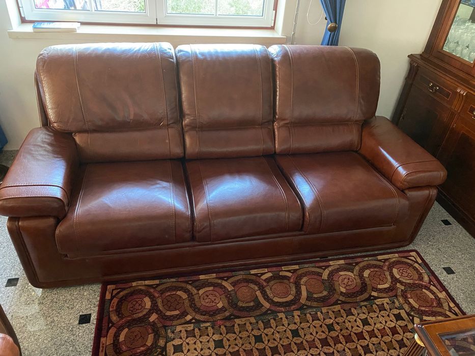 Leather Sofa Set