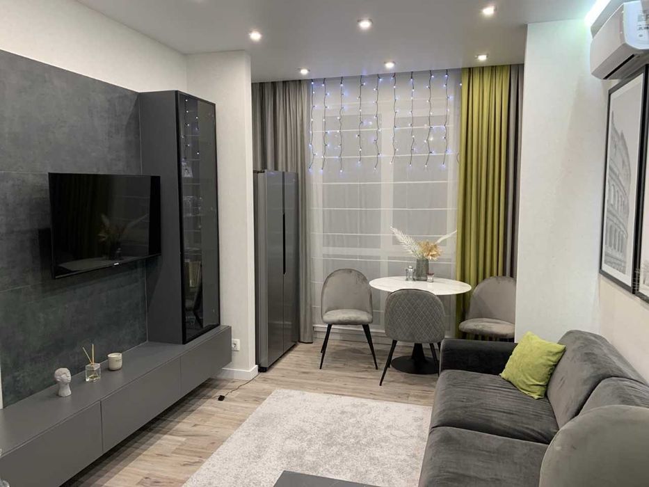 Максимовича Трутенка 28Д  Нова Англія  Честер ремонт дві спальні