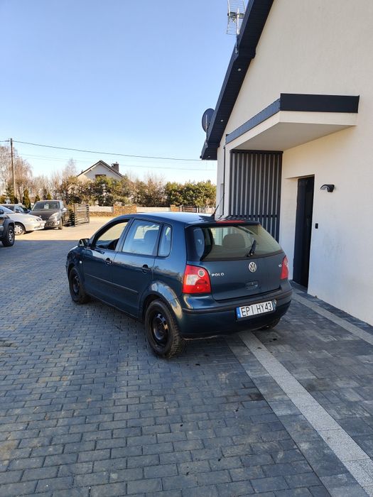 Volkswagen polo 1,2 benzyna 5 d 2004 r