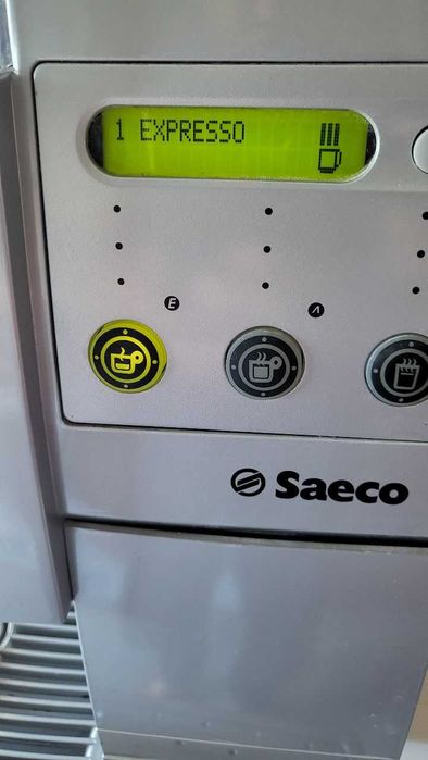 Máquina de Café Saeco Ambra SUP 015VR
