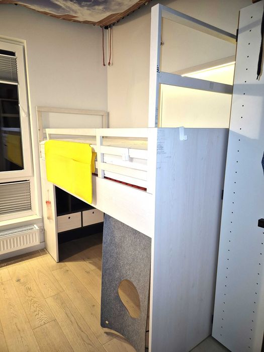 Łóżko VOX z wyposażeniem Multi Nest