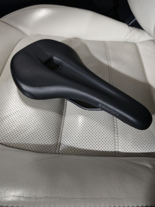 Siodełko rowerowe  ERGON SM COMP MAN M/L STEALTH