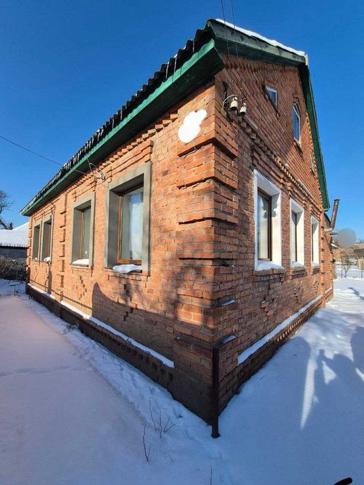 Продам будинок м. Зміїв