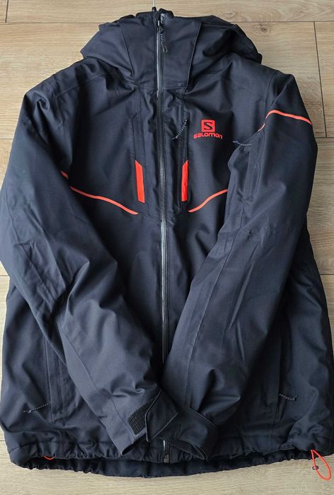Męska czarna kurtka narciarska marki Salomon, rozmiar L