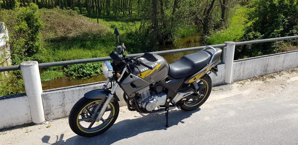 Motas Honda CB 500