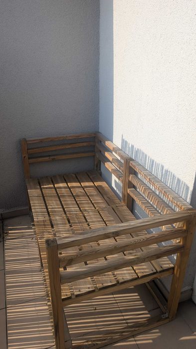 Narożna ławka balkonowa, krzesła, siedzisko  2 sekcje
