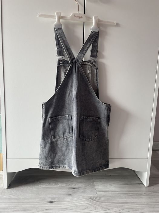 Jeansowa ogrodniczka