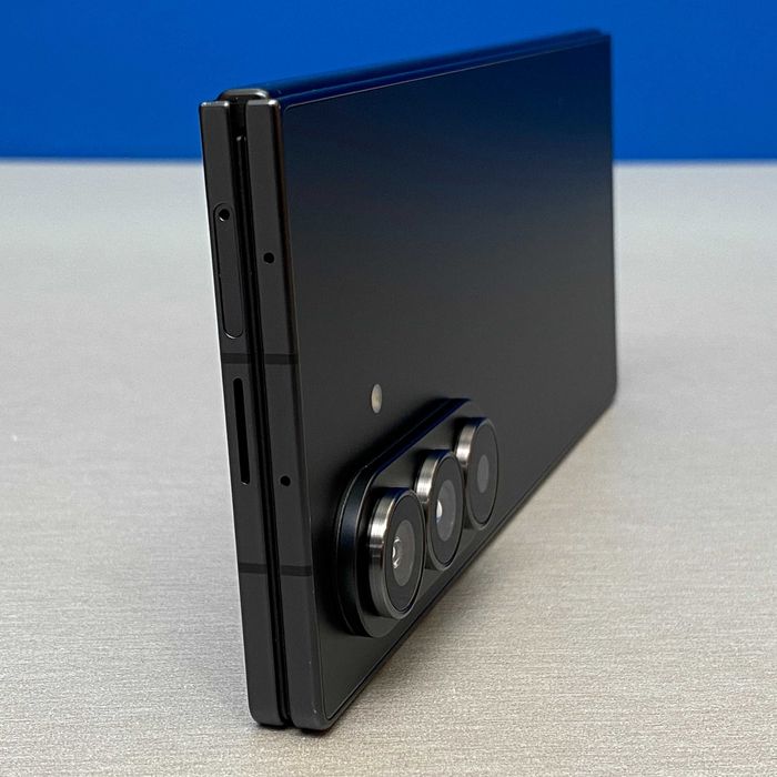 Samsung Galaxy Z Fold7 (12GB/512GB) - Black