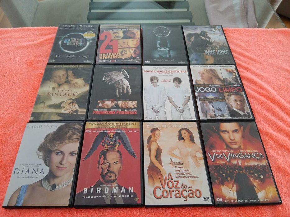 4-Coleção de 1009 filmes em muito bom estado.