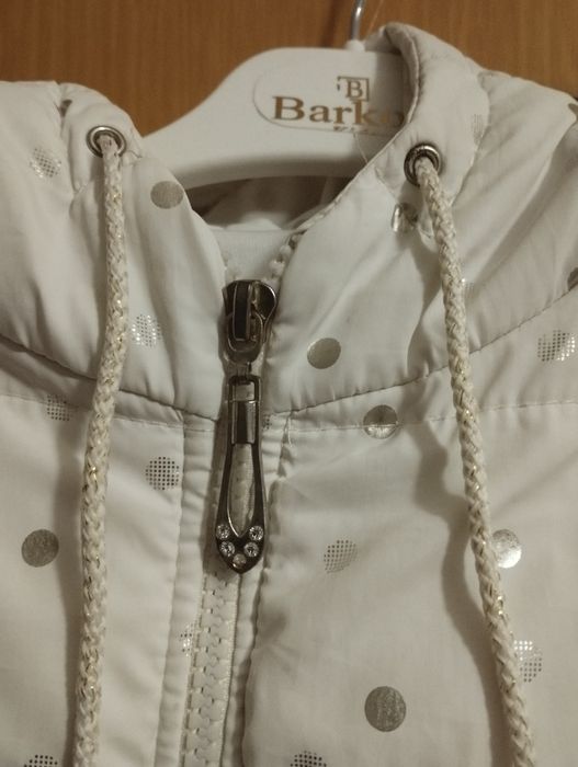 Продам куртку на дівчинку б/у