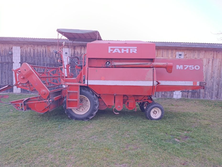 Kombajn Fahr M750 z sieczkarnią