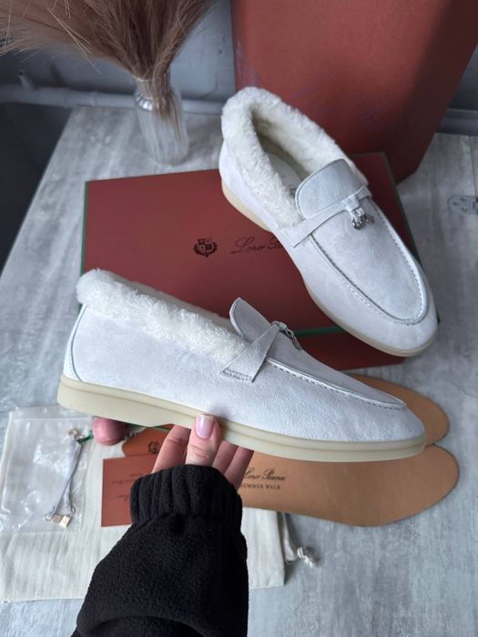 Лофери loro piana , лоро піана з хутром . Висока якість . 25 см !