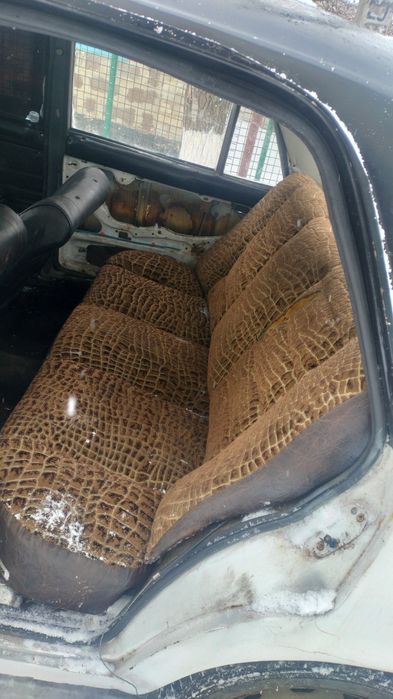 Ваз 2106 1,7 обём,5 стп,газ/бенз