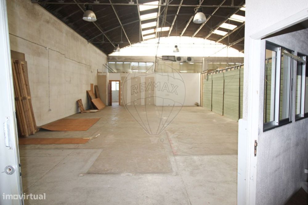 Armazém  para venda