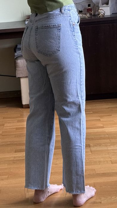 Джинси Stradivarius