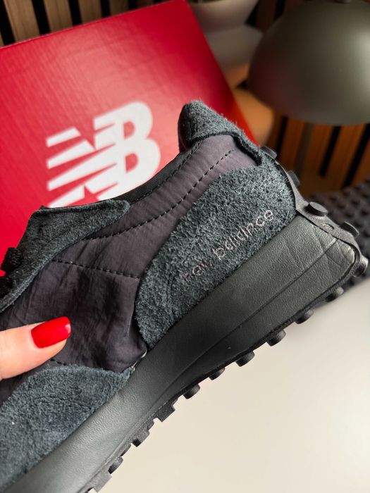 !LUXURY! New Balance 327 Black | 40 41 42 43 44 45