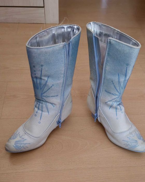 Botas da Frozen tamanho 32-33