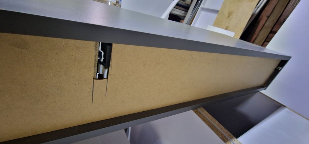 Тумби приліжкові