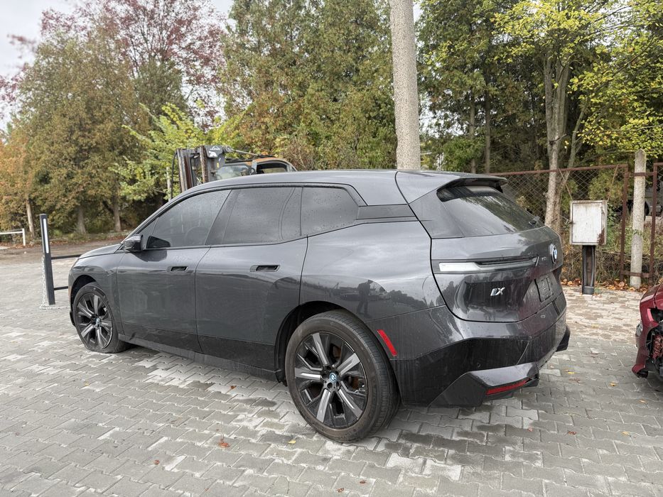 BMW IX Xdrive50 2024 в наявності