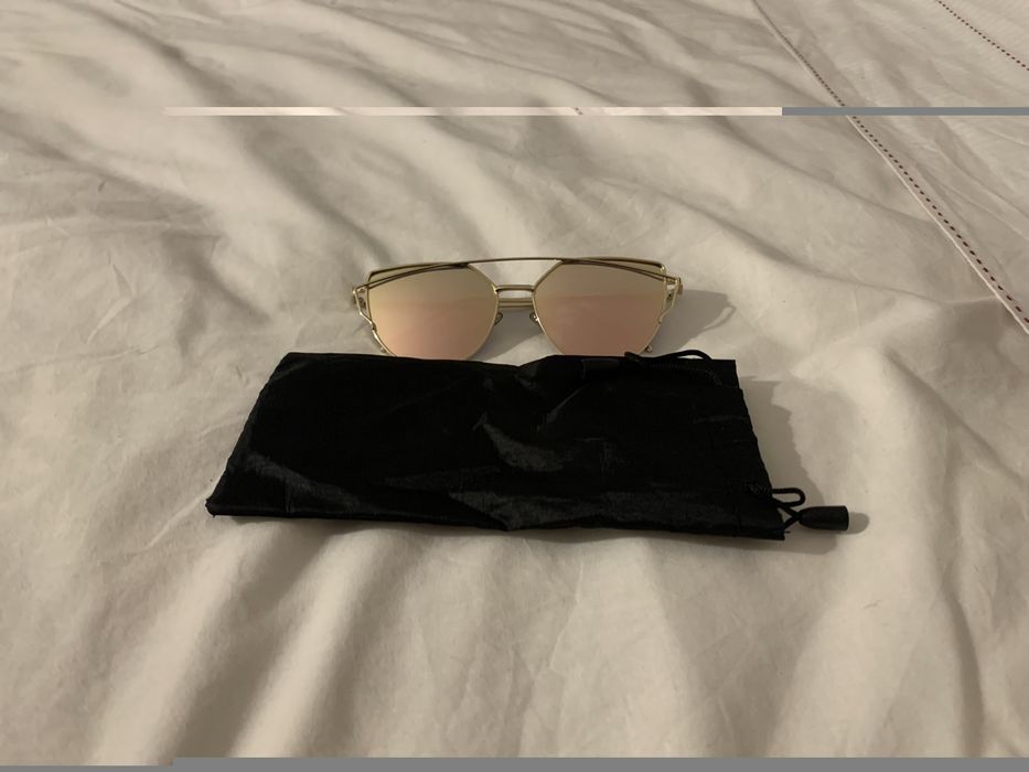 Oculos de sol novos