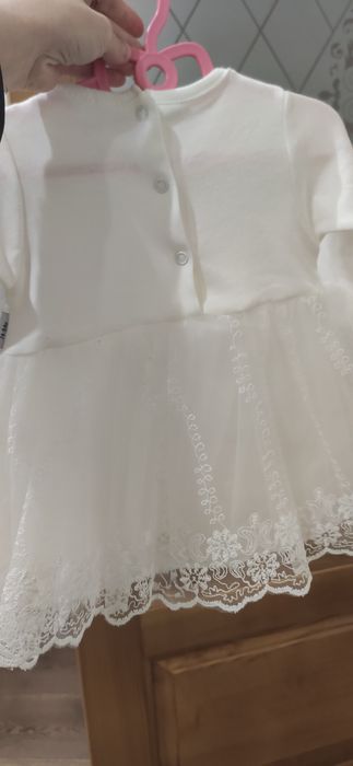 Платічко для дівчинки 6-12місяців. Дуже гарне по бірці пише 74.