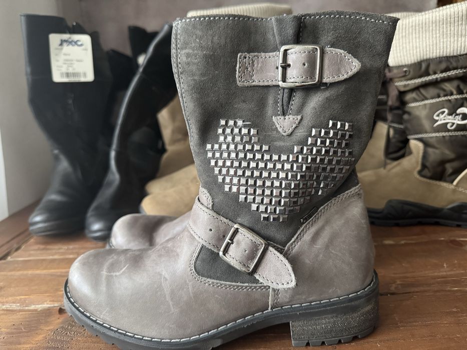 Нове дитяче взуття оптом — 55 пар + подарунок