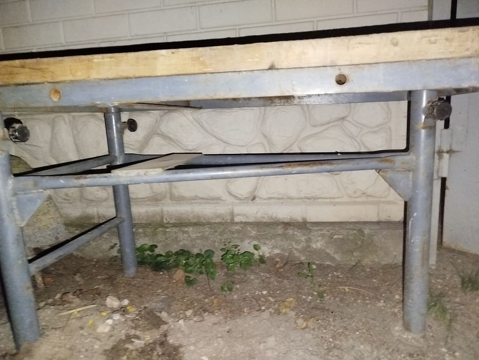 Стіл стол слюсарний