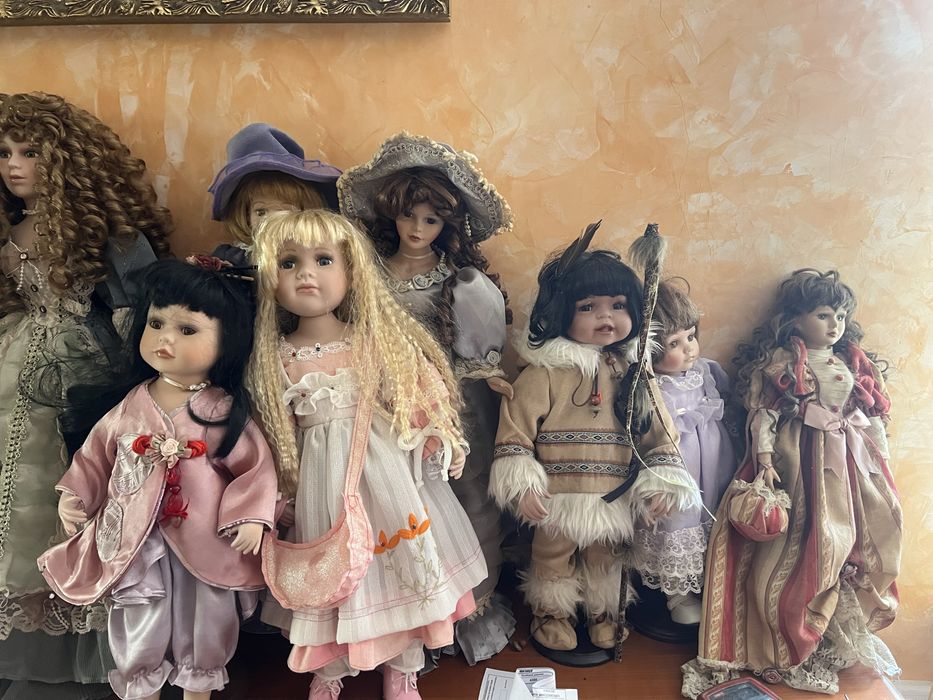 Фарфорові ляльки