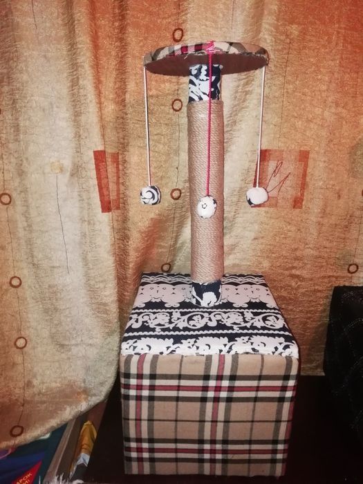 Когтеточка с домиком НОВАЯ