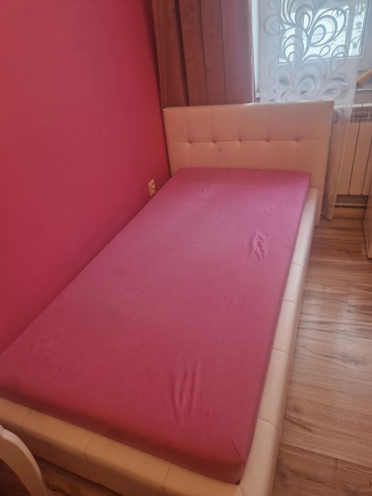 Łożko dla dziewczynki