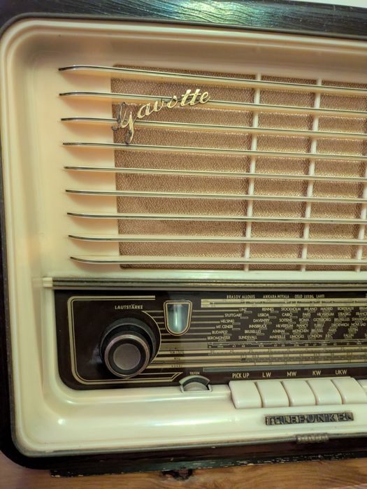Rádio Telefunken Gavotte 6 (1955) – totalmente funcional