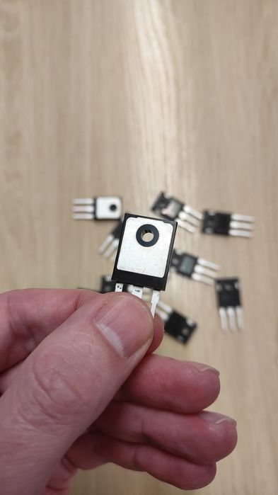 Транзистори IRFP4668 Mosfet