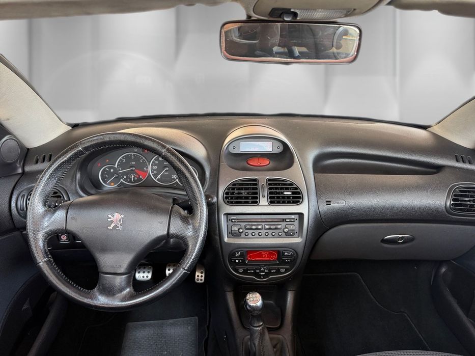 Peugeot 206 CC 1.6 HDi