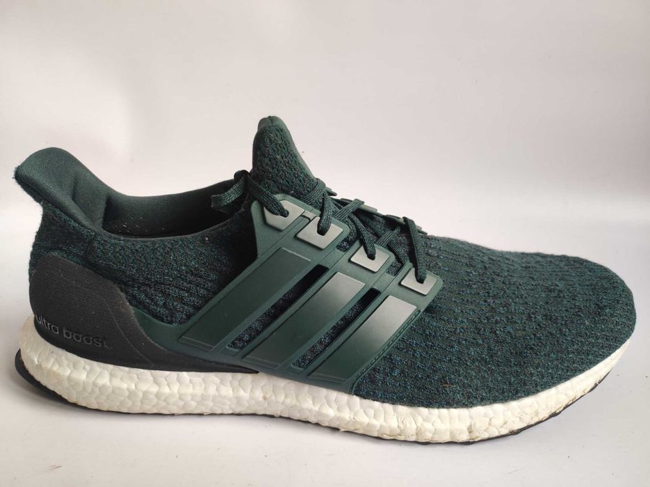 - Adidas Ultra Boost 3.0  - Buty do biegania męskie r. 50