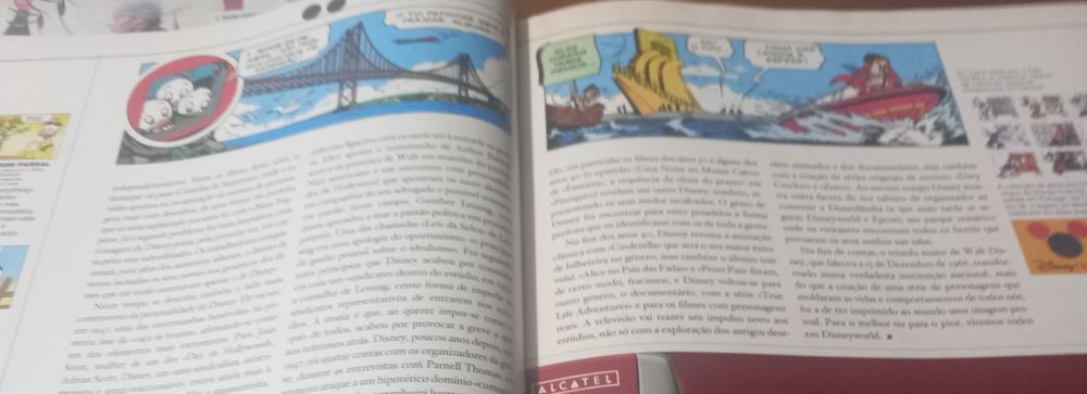 Rato Mickey na capa de RevistaExpresso de 2001 mais