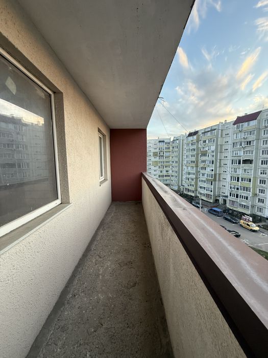 Продам квартиру Песочин