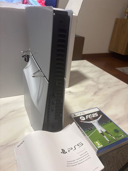 Video game play station 5