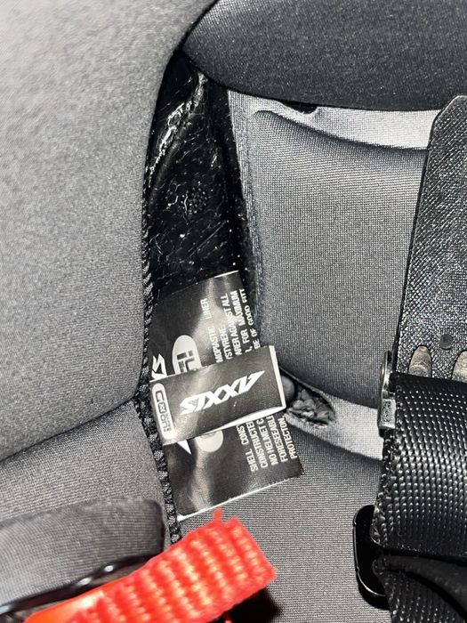 Мото шолом Axxis