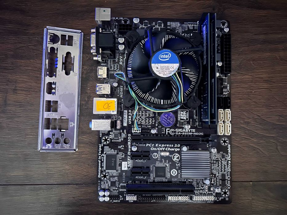 Игровой комплект Intel: материнская плата/процессор/оперативная память