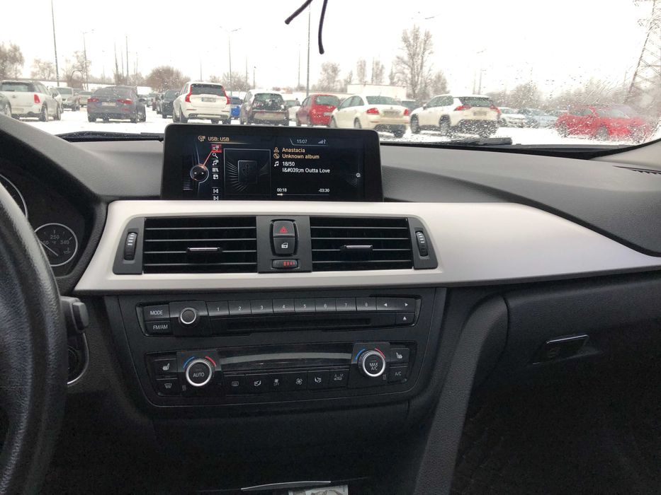 Продам власне авто BMW 320I ОБМІНУ НЕМАЄ