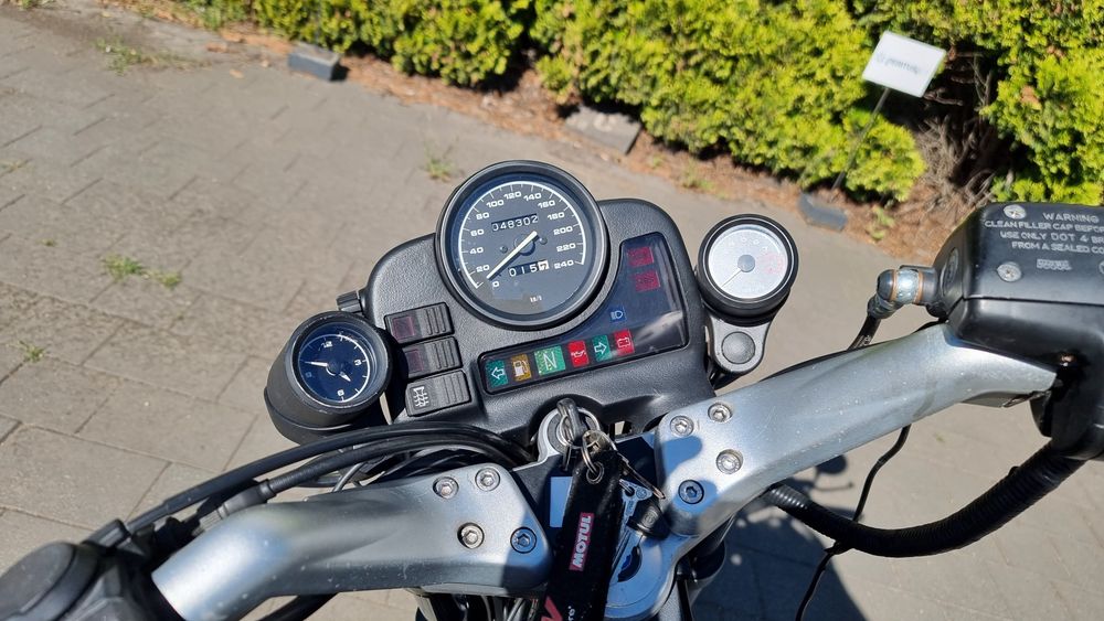 Motocykl BMW R1100r