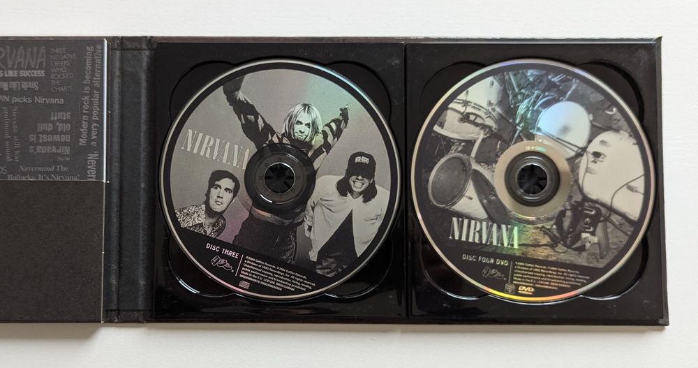 Nirvana - With the lights out Box